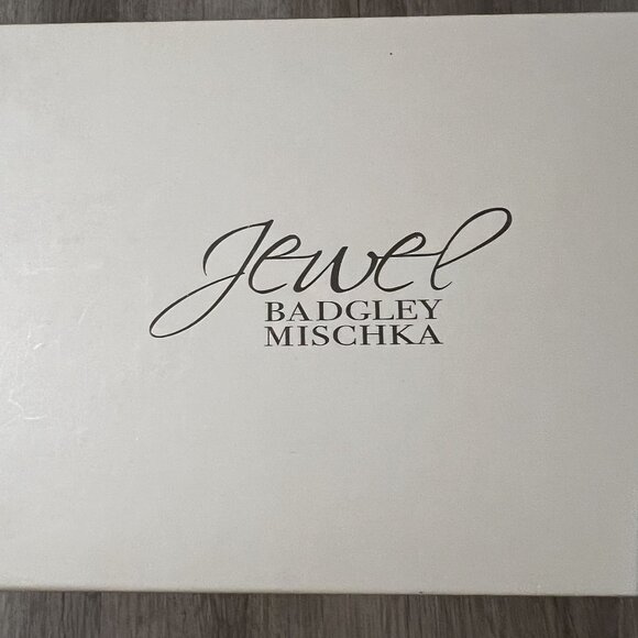 NWT Jewel Badgley Mischka Jailene Navy Satin Pointed Toe Ankle Strap Heels SZ 8 - Picture 9 of 11